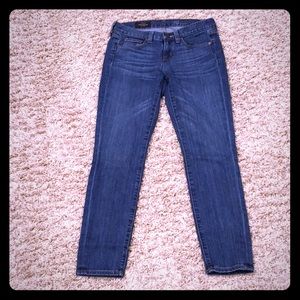 Jcrew Toothpick cut size 26 ankle jeans